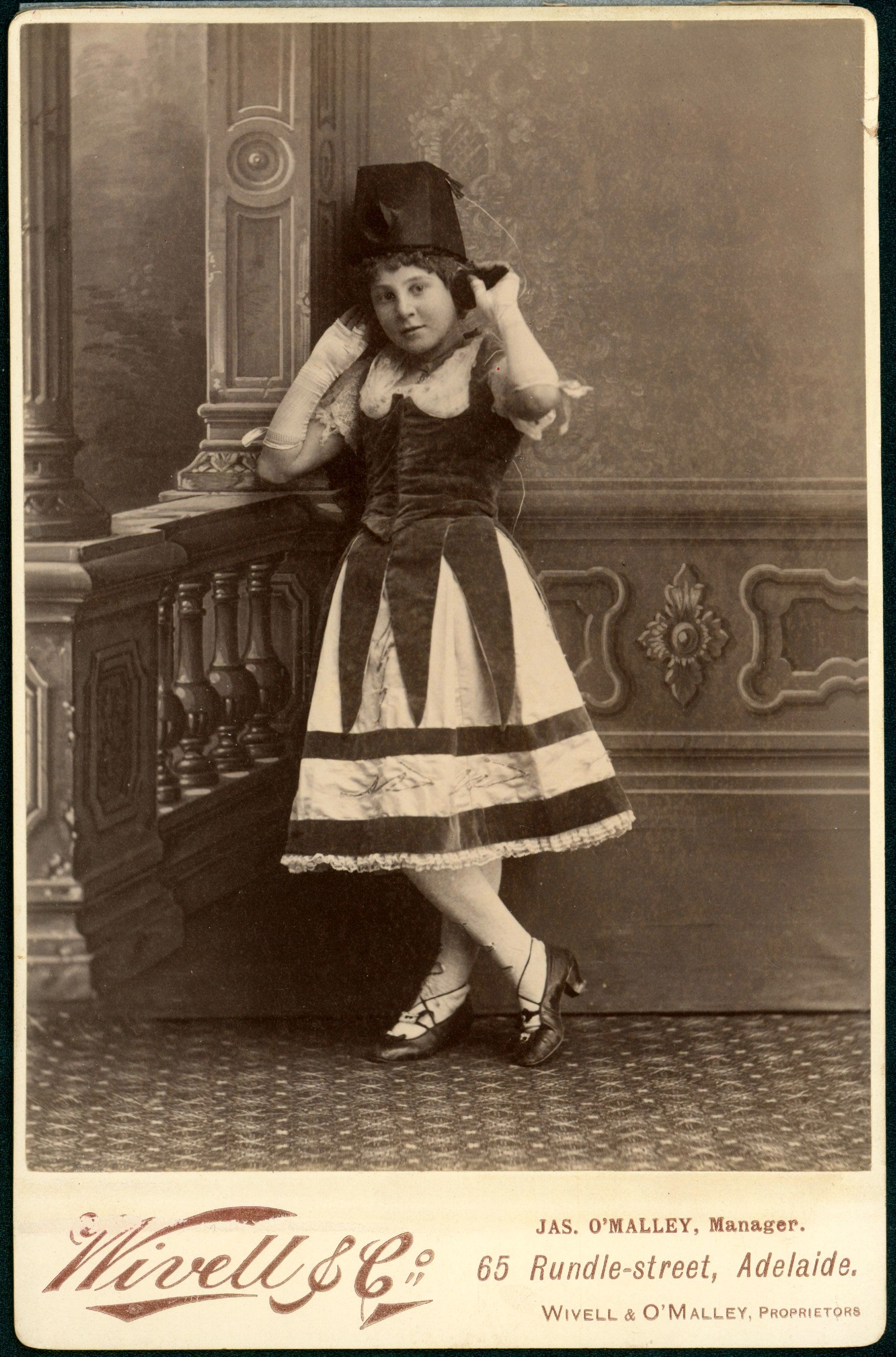 Antonia Bircher aged 10 years old, dressed as a telephone. SLSA: B7723/37