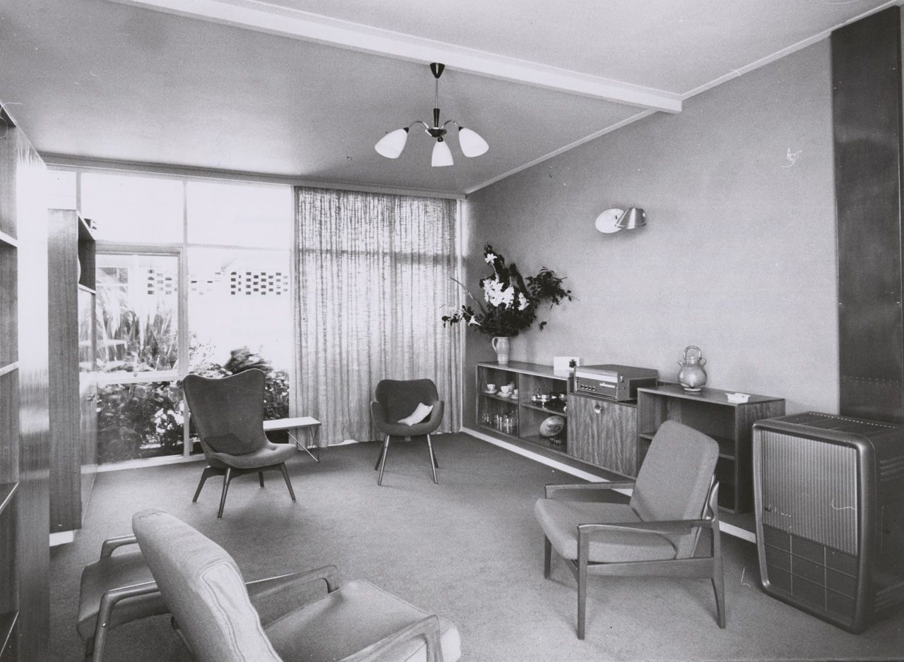 Internal view of living area of house at 11 Layton Street, Fulham Gardens designed by Brian Vogt. SLSA: BRG 346/28/BRUERVOGT/18/6