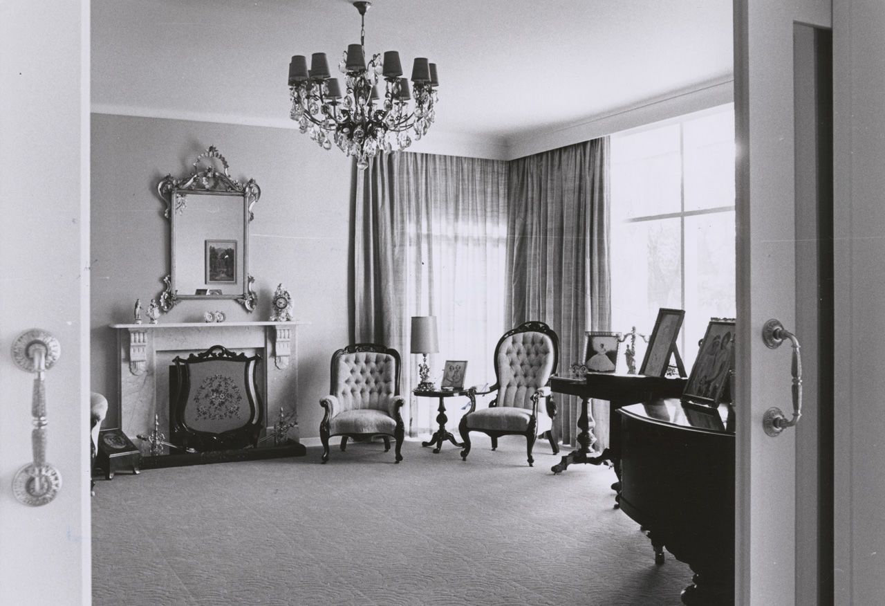 Internal view of living area of house at Hay Court, Walkerville designed by Brian Vogt, 4 April 1966. SLSA: BRG 346/28/BRUERVOGT/6/5