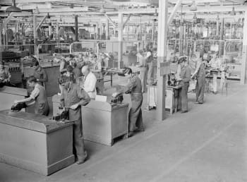 Apprentices, 1945. SLSA: BRG 213/207/1/856 